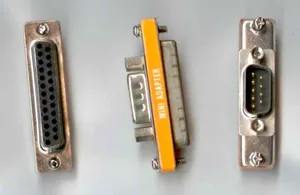 Mini gender changer DB25f to DB9m